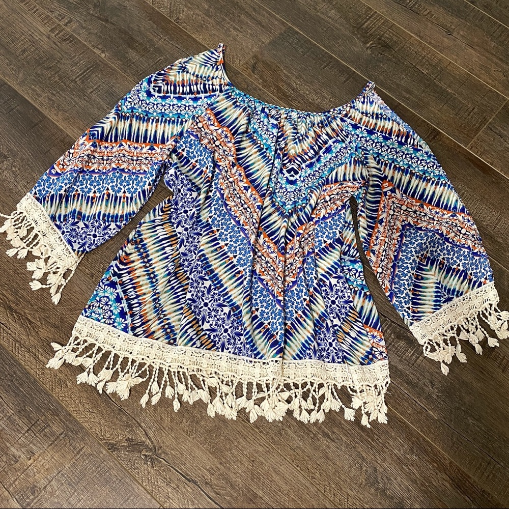 Sleeved Fringe Blouse Top Womens Size Medium Shirt